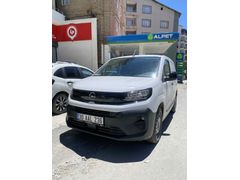 Sahibinden Opel Combo Life 1.5 D Edition 2025 Model 