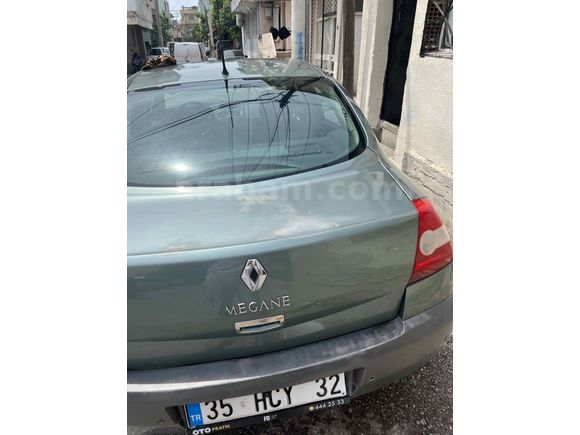 Sahibinden Renault Megane 2 orijinal değişensi 
