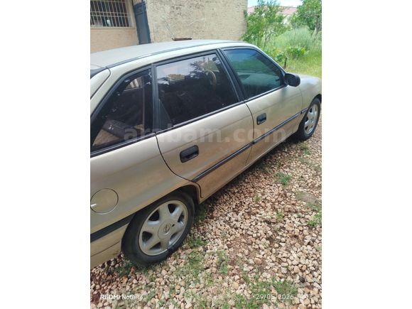 Sahibinden Opel Astra 1.6 1997 Model