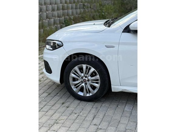 RSM MOTORS FİAT EGEA 1.3 EASY MASRAFSIZ TERTEMİZ