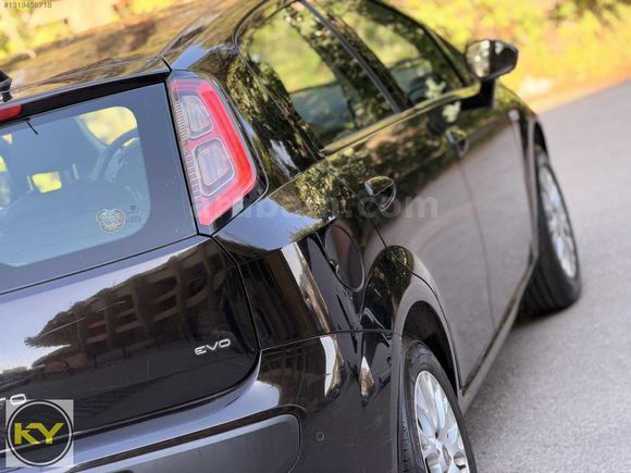 2011 FİAT PUNTO 1.4 EVO DYNAMİC DOLUSU 114.180 KM