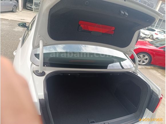 HATASIZ/2014 WV/PASSAT/1.6TDİ/COMFORTLİNE/MANUEL/İLK ELDEN