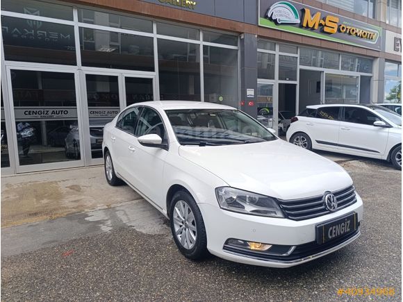 HATASIZ/2014 WV/PASSAT/1.6TDİ/COMFORTLİNE/MANUEL/İLK ELDEN