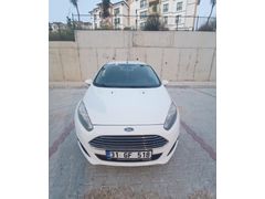 FULL TÜM BAKIMLARI YENİ DÜŞÜK KM FİESTA 2016