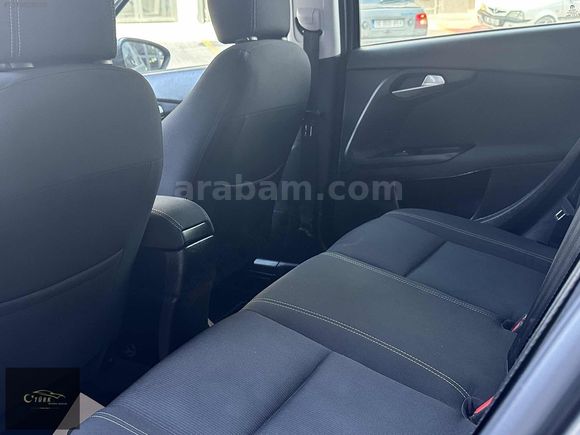 TÜRK'DEN HATASIZ DEĞİŞENSİZ DİZEL OTOMATİK EGEA HB