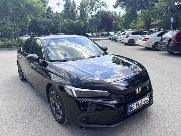 Memurdan Honda Civic Eco Executive Plus FE1 2022  Yetkili servis bakmlı