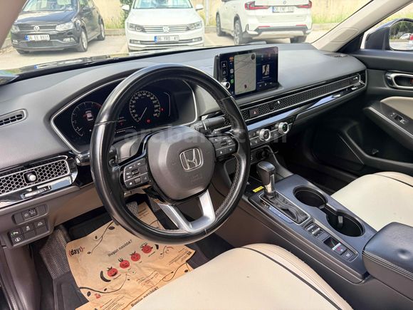 Memurdan Honda Civic Eco Executive Plus FE1 2022  Yetkili servis bakmlı