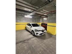 Sahibinden Renault Clio 1.0 TCe Joy 2022 Model İstanbul Tesla ekranlı Beyaz