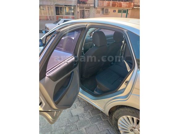 ULUTAŞ OTOMOTİV'DEN 2008 FORD FOCUS 1.6 TITANIUM