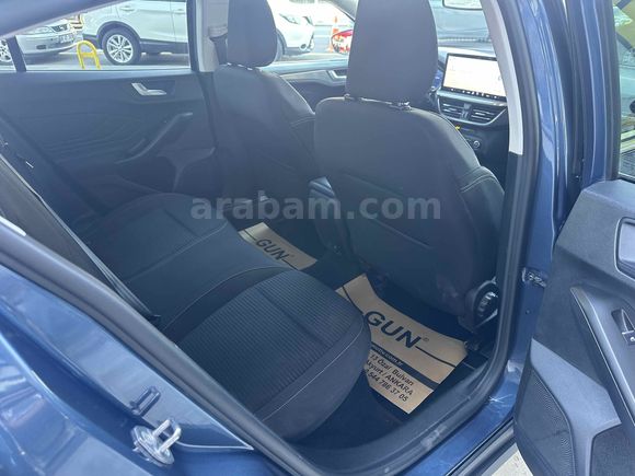 2023...FORD FOCUS 1.0 ECOBOOST GDTİ TİTANİUM X...FULL PAKET