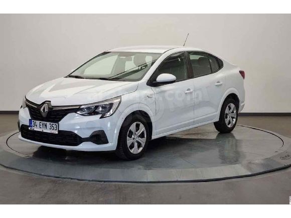 HATASIZ BOYASIZ TRAMERSİZ FULL YETKİLİ SERVİS BAKIMLI DÜŞÜK KM OTOMATİK