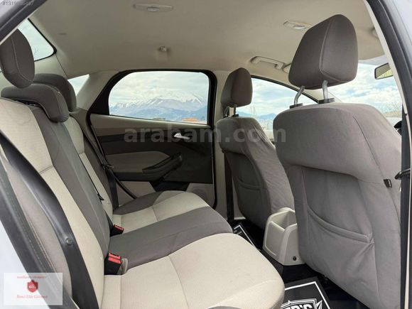 FORD FOKUS 1.6 Tİ-VCT STYLE 125 BG İLK SAHİBİNDEN PROF DAN ALDIM