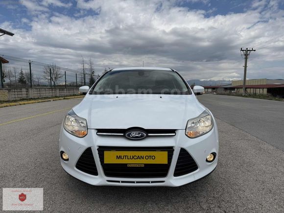 FORD FOKUS 1.6 Tİ-VCT STYLE 125 BG İLK SAHİBİNDEN PROF DAN ALDIM