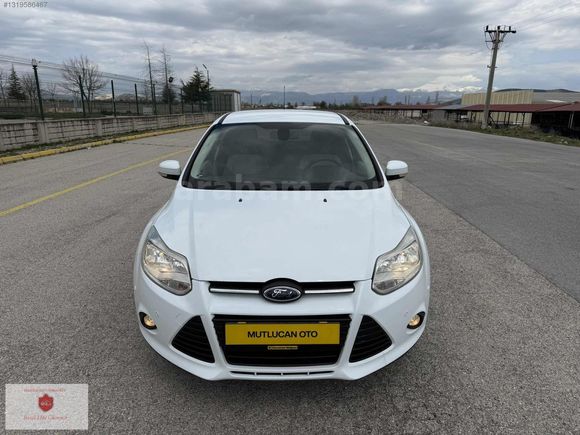 FORD FOKUS 1.6 Tİ-VCT STYLE 125 BG İLK SAHİBİNDEN PROF DAN ALDIM