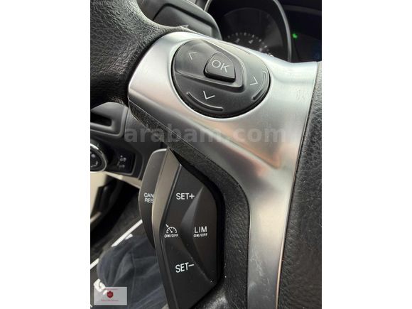 FORD FOKUS 1.6 Tİ-VCT STYLE 125 BG İLK SAHİBİNDEN PROF DAN ALDIM