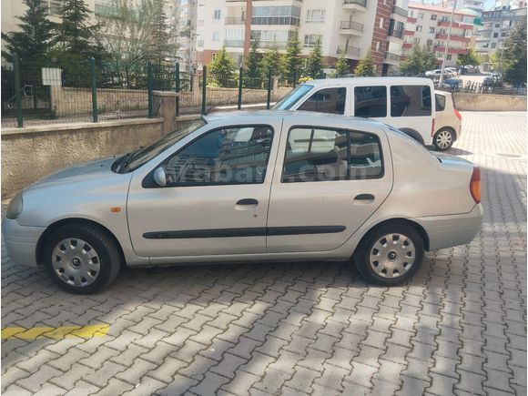 Sahibinden Renault Clio 1.4 2001 Model otomatik alacağım için satılıktır
