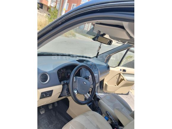 Sahibinden Ford Tourneo Connect 110PS 2011 Model