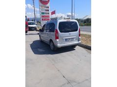SAHİBİNDEN 2010 MODEL PEUGEOT PARTNER TEPEE PREMİUM