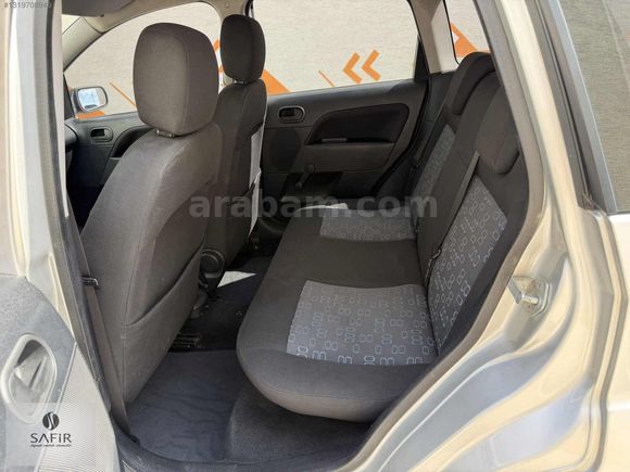 SAFİR'DEN 2004 FORD FİESTA 1.4TDCI OTOMATİK VİTES 219 BİN KM