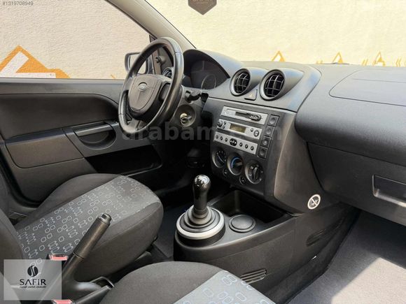SAFİR'DEN 2004 FORD FİESTA 1.4TDCI OTOMATİK VİTES 219 BİN KM