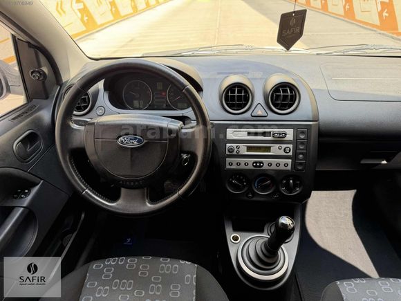 SAFİR'DEN 2004 FORD FİESTA 1.4TDCI OTOMATİK VİTES 219 BİN KM