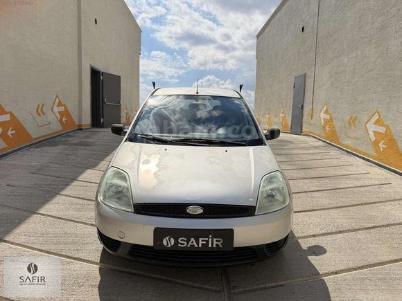 SAFİR'DEN 2004 FORD FİESTA 1.4TDCI OTOMATİK VİTES 219 BİN KM