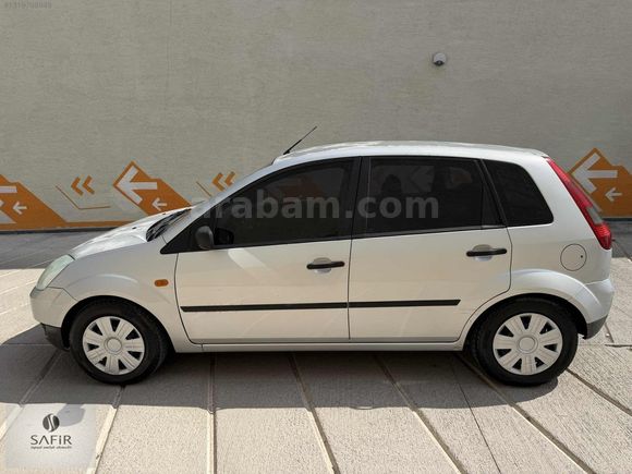 SAFİR'DEN 2004 FORD FİESTA 1.4TDCI OTOMATİK VİTES 219 BİN KM