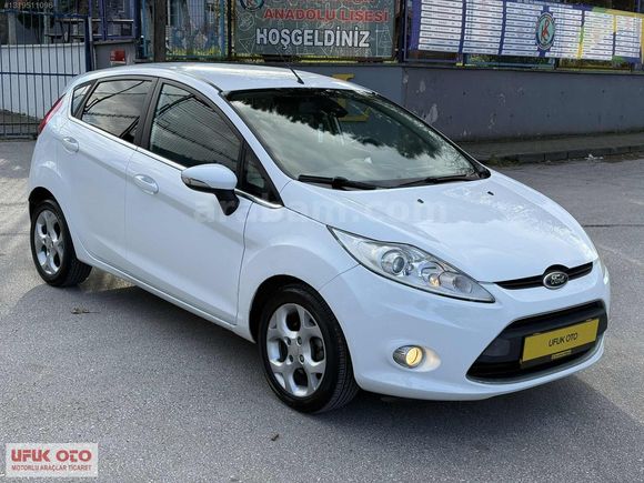 UFUK OTO'DAN 2011 FORD FİESTA TİTANİUM X OTOMATİK 59.000 KM'DE