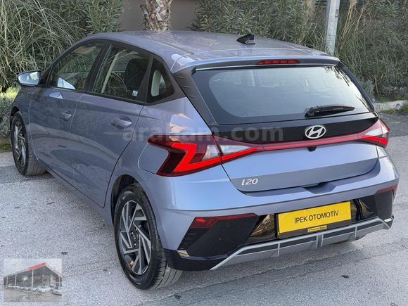2025 İ-20 TURBO TAM OTOMATİK STYLE NAVİGASYON HATASIZ BOYASIZ