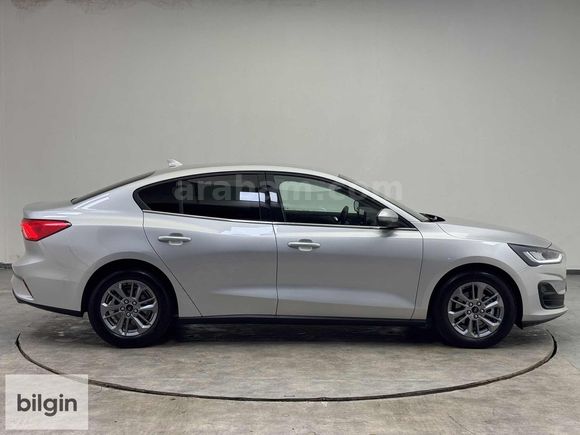 7.800Km...SIFIR DENGİ..2025 FOCUS 1.5 TİTANİUM STİL..%20KDV Lİ