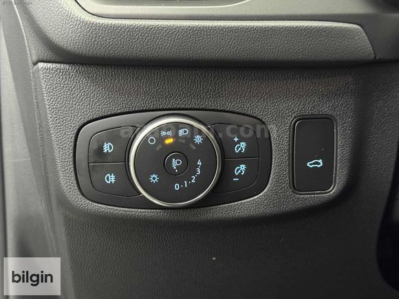 7.800Km...SIFIR DENGİ..2025 FOCUS 1.5 TİTANİUM STİL..%20KDV Lİ