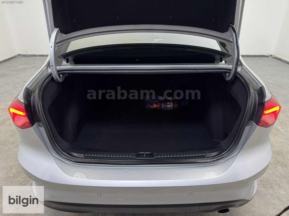 7.800Km...SIFIR DENGİ..2025 FOCUS 1.5 TİTANİUM STİL..%20KDV Lİ