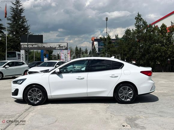 ÇALIŞLAR CENTER-2024-FOCUS-103km-HATASIZ- BOYASIZ-DEĞİŞENSİZ
