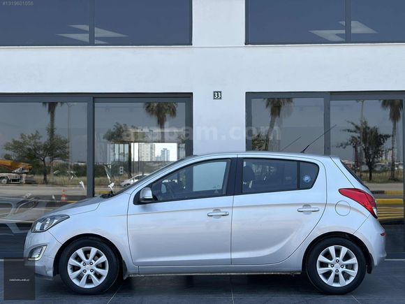 2013 HYUNDAI i20 1.2D-CVVT SENSE HATASIZ BOYASIZ İLK EL