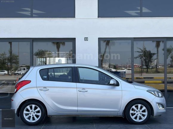 2013 HYUNDAI i20 1.2D-CVVT SENSE HATASIZ BOYASIZ İLK EL