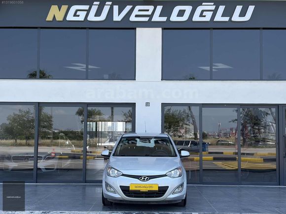 2013 HYUNDAI i20 1.2D-CVVT SENSE HATASIZ BOYASIZ İLK EL