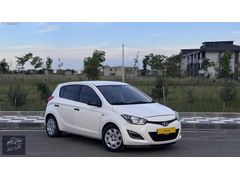 HIZCAR'DAN DÜŞÜK KM HYUNDAİ İ20