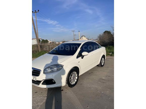 Sahibinden Fiat Linea 1.3 Multijet Pop 2013 Model  198.000 km Beyaz