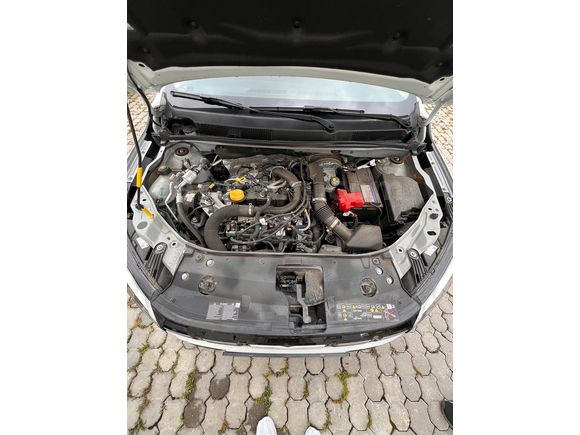 Sahibinden DACİA Sandero Stepway 1.0 Turbo ECO-G Expression Paket