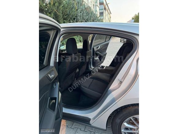 2023 FORD FOCUS 1.5 ECOBLUE TİTANİUM X HATASIZ BOYASIZ