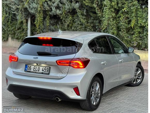 2023 FORD FOCUS 1.5 ECOBLUE TİTANİUM X HATASIZ BOYASIZ