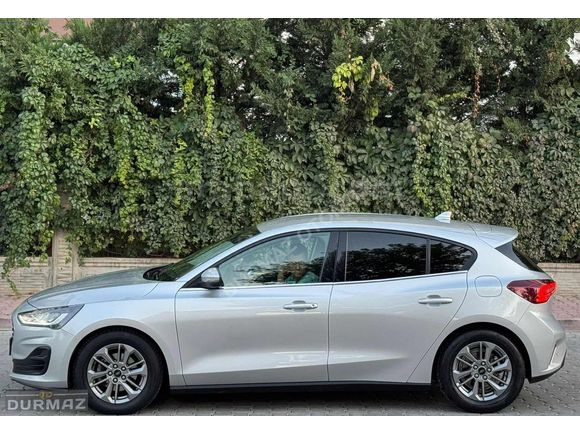 2023 FORD FOCUS 1.5 ECOBLUE TİTANİUM X HATASIZ BOYASIZ