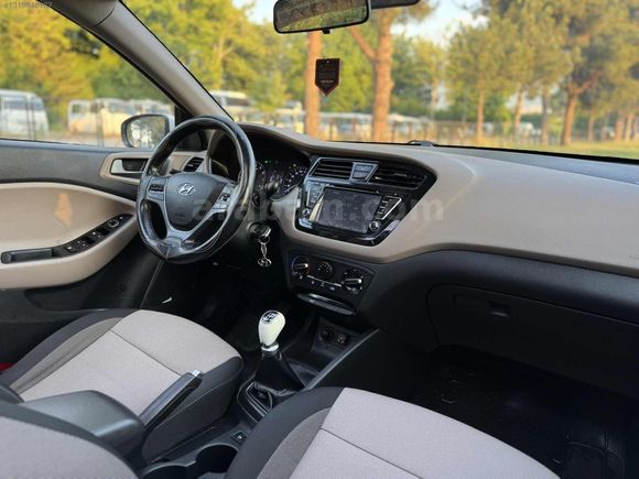 ÇINAR AUTO'DAN CAM TAVANLI İ20