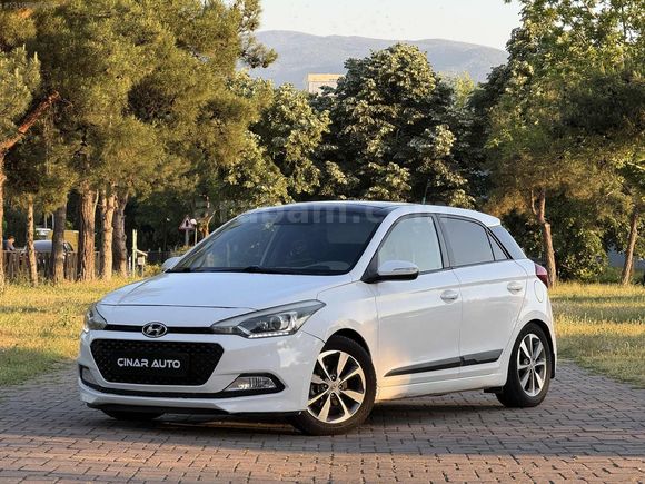 ÇINAR AUTO'DAN CAM TAVANLI İ20