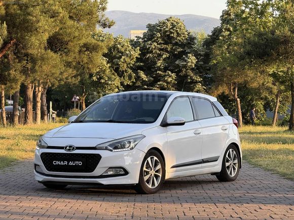 ÇINAR AUTO'DAN CAM TAVANLI İ20