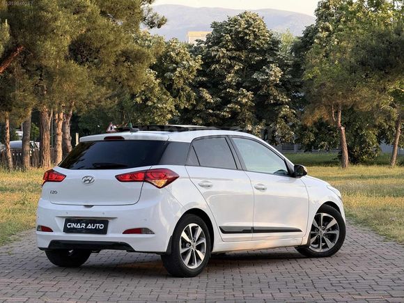ÇINAR AUTO'DAN CAM TAVANLI İ20