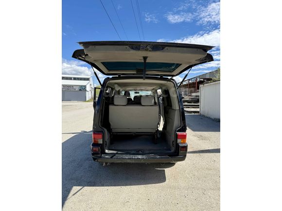 Sahibinden Volkswagen Caravelle 2.5 TDI 2000 Model 