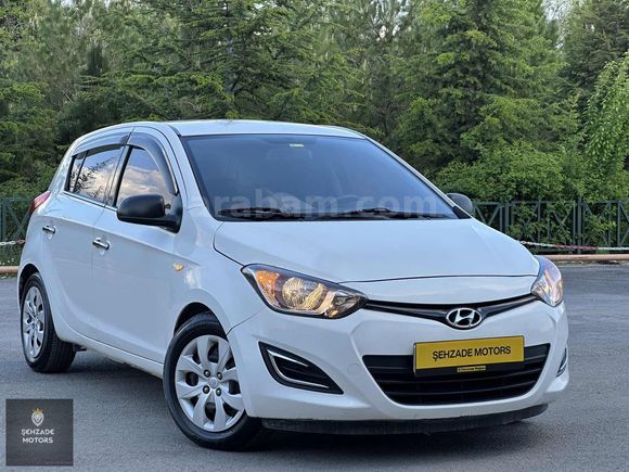 2013 MODEL-HYUNDAİ i20 181.000 km
