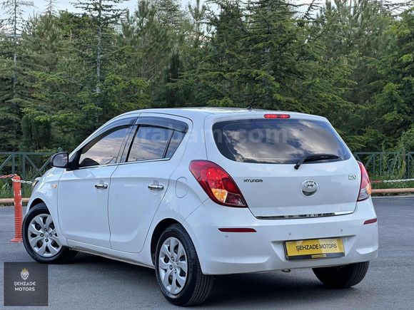 2013 MODEL-HYUNDAİ i20 181.000 km