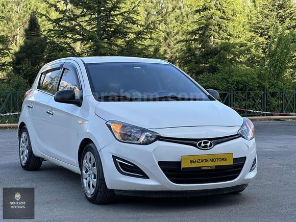 2013 MODEL-HYUNDAİ i20 181.000 km